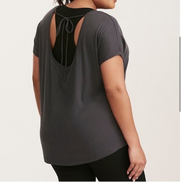 Torrid active graphic shirt size 2X - Picture 6 of 6